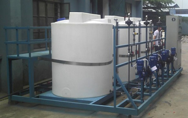 示蹤加藥裝置 示蹤加藥裝置