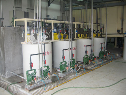 組合式自動計量加藥裝置 組合式自動計量加藥裝置